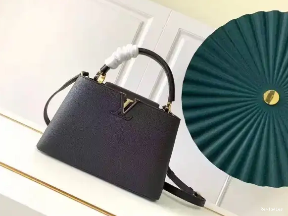Cheap MM LOUIS VUITTON CAPUCINES 0524